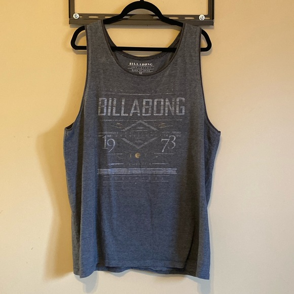 Billabong Tank - Picture 1 of 5